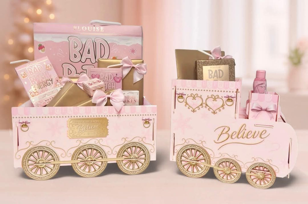 PRE-ORDER Express Believe Christmas Gift Train & Gift Carriage